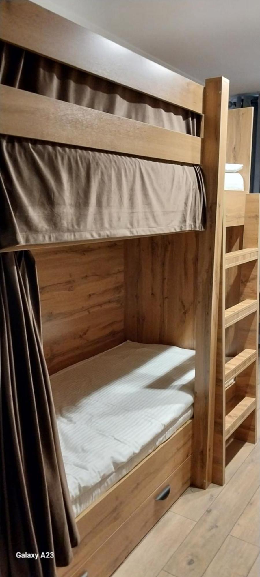 Cozy Hostel Bisjkek Buitenkant foto