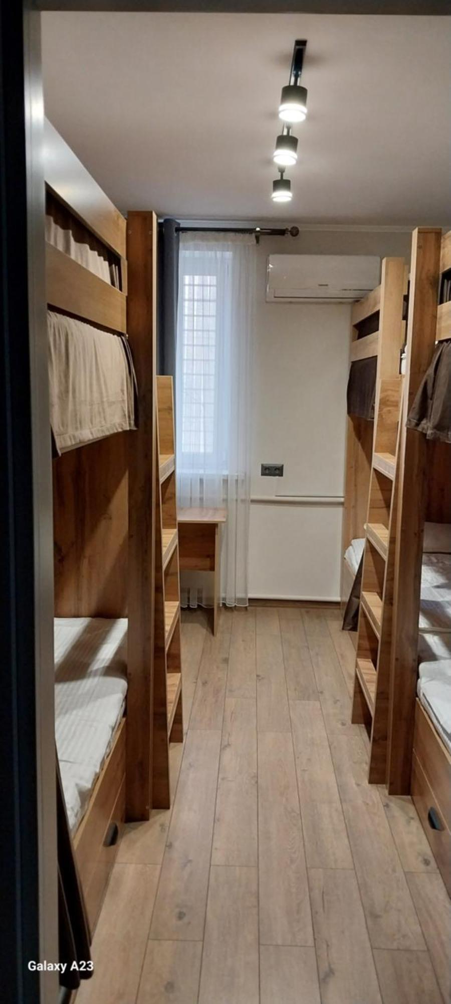 Cozy Hostel Bisjkek Buitenkant foto
