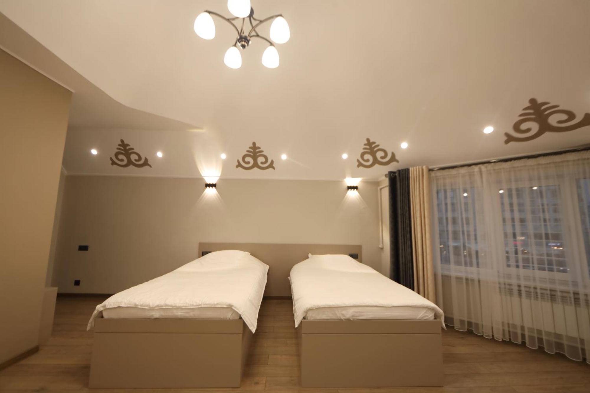 Cozy Hostel Bisjkek Buitenkant foto